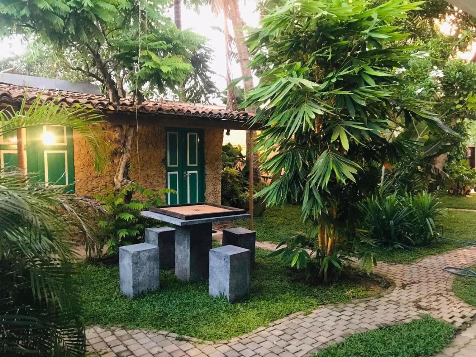 Double Mango Villa Katunayaka Buitenkant foto